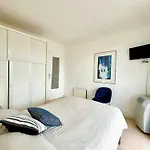 شقة Dolce